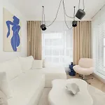 Gwiazdzista Elegant For 6 Guests With Balcony & Parking By Renters *