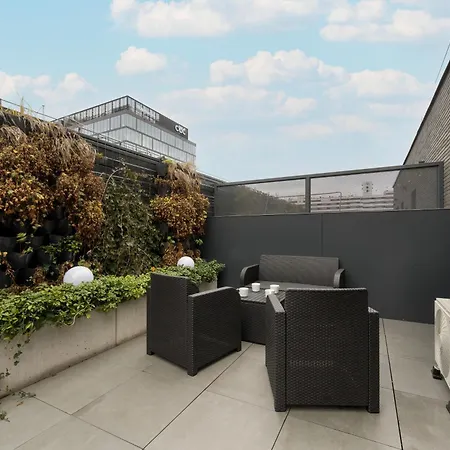 Gwiazdzista Elegant For 6 Guests With Balcony & Parking By Renters Appartamento Breslavia