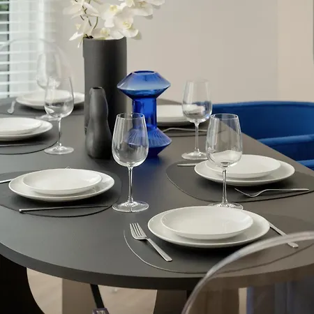 Gwiazdzista Elegant For 6 Guests With Balcony & Parking By Renters Breslavia