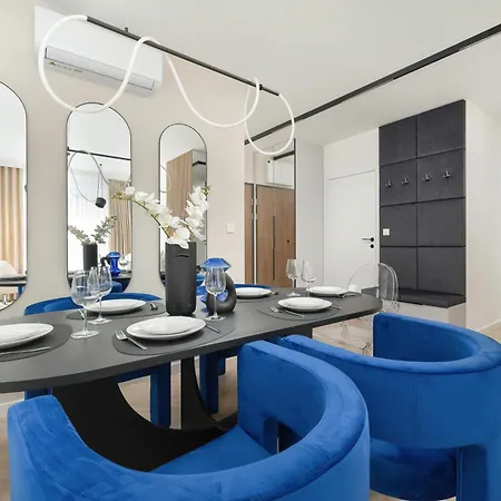 Gwiazdzista Elegant For 6 Guests With Balcony & Parking By Renters Breslavia