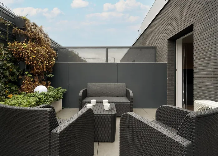 Gwiazdzista Elegant For 6 Guests With Balcony & Parking By Renters Apartman *