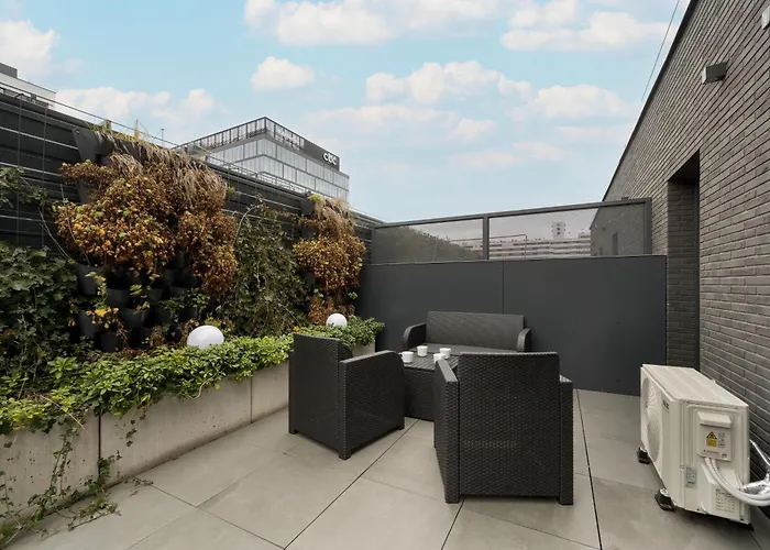 Gwiazdzista Elegant For 6 Guests With Balcony & Parking By Renters Apartman Wrocław