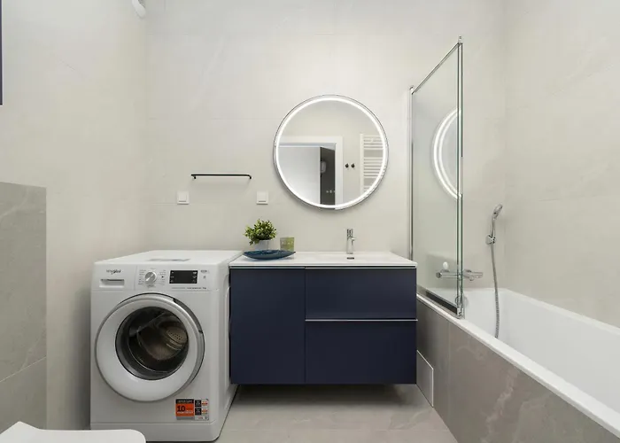 Gwiazdzista Elegant For 6 Guests With Balcony & Parking By Renters Apartman *