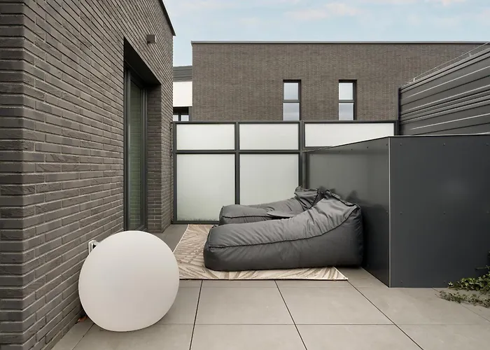 Gwiazdzista Elegant For 6 Guests With Balcony & Parking By Renters Apartman