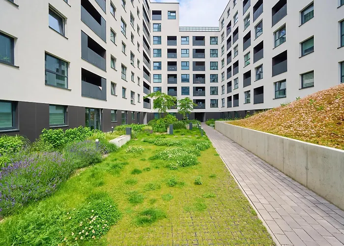 Apartman Gwiazdzista Elegant For 6 Guests With Balcony & Parking By Renters *