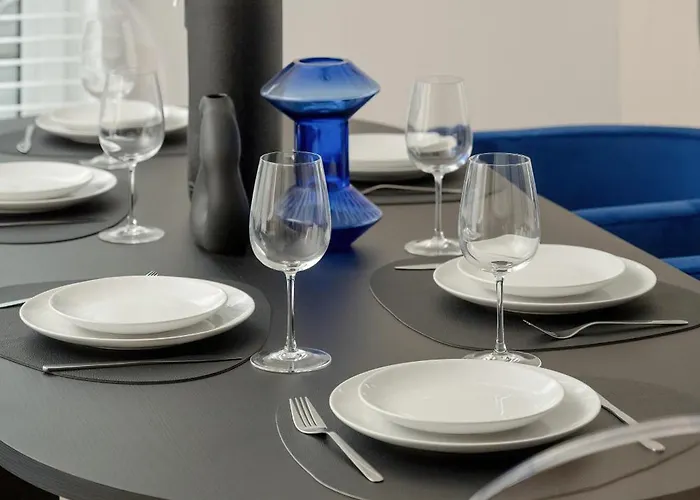 Gwiazdzista Elegant For 6 Guests With Balcony & Parking By Renters Wrocław