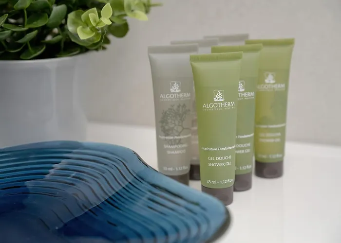 Gwiazdzista Elegant For 6 Guests With Balcony & Parking By Renters Apartman *